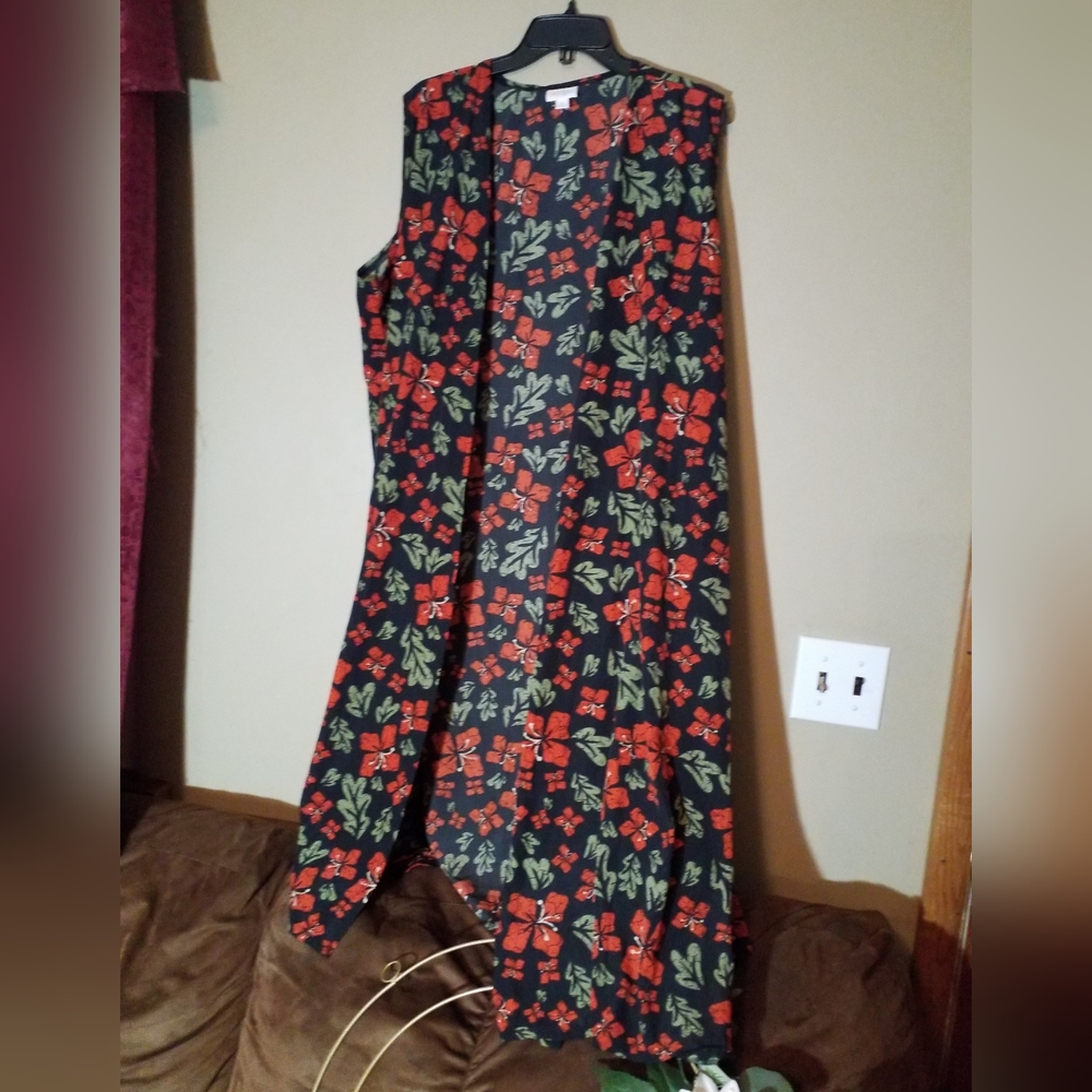 - Lularoe kimono part of 3 for 25 sale